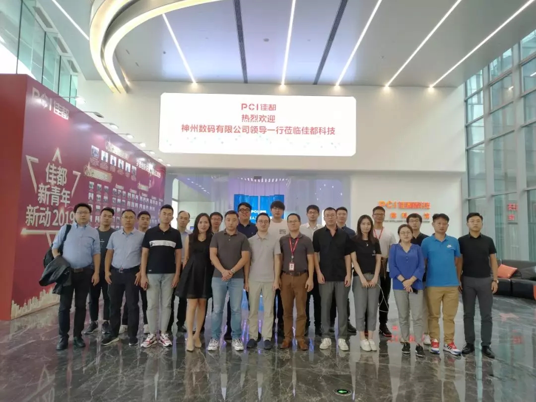 1573452164932068.jpg 640.webp (4).jpg